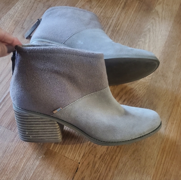 Toms Lacy Ankle Booties, Size 9.5 - Picture 4 of 10
